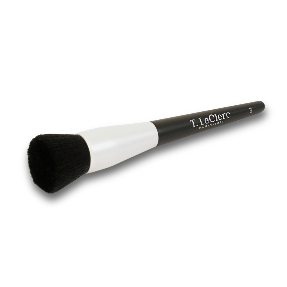 Foundation Brush 02